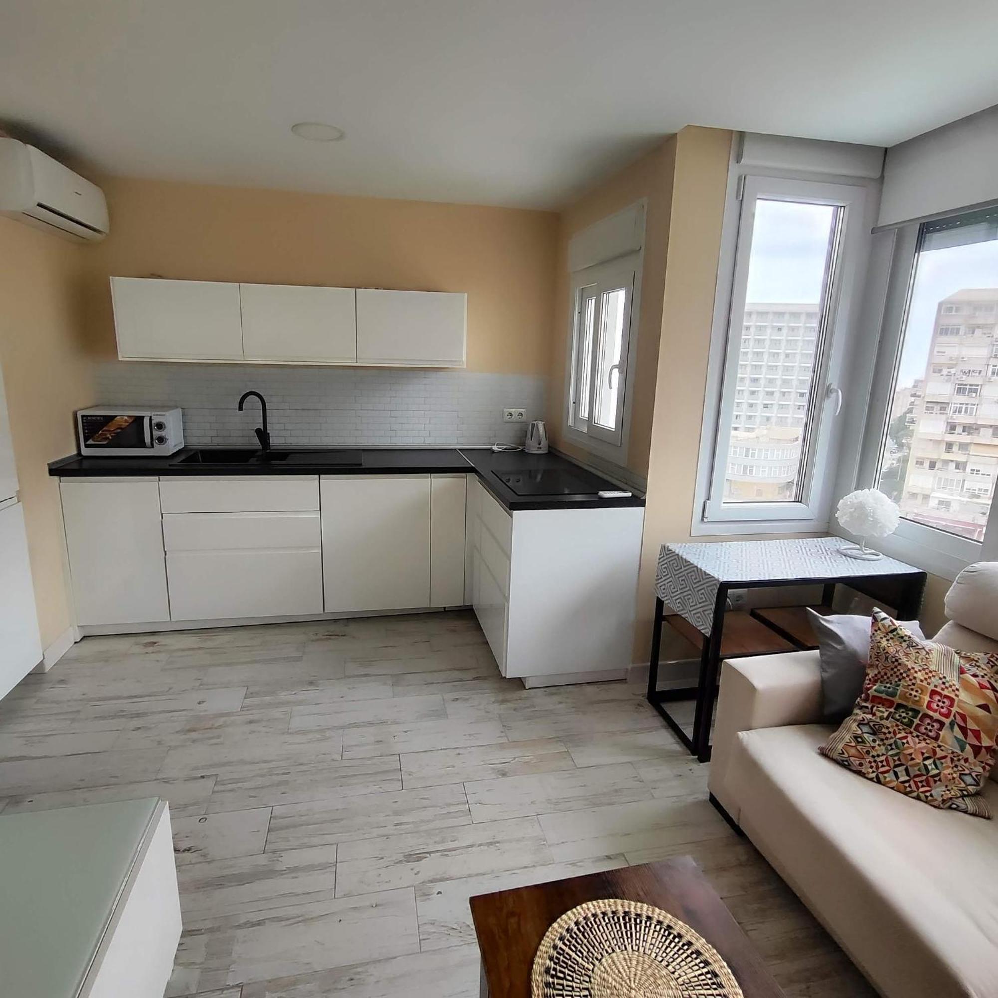 Sea View Apartament 토레몰리노스 외부 사진